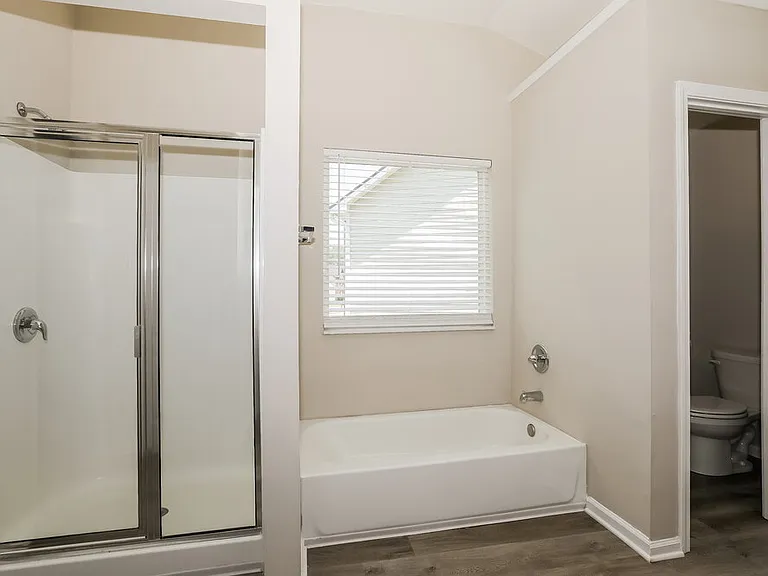 3996 Yosemite Park Ln — Photo 11