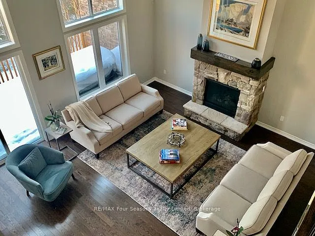 12 Robbie Way — Photo 21