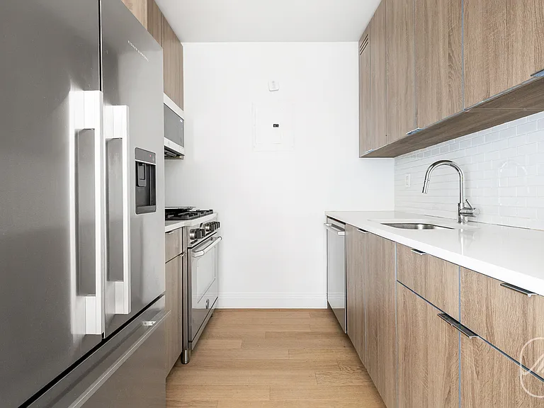 345 E 94th St #21G — Photo 15
