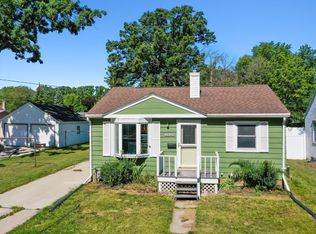 1504 11th Ave, Green Bay, WI 54304