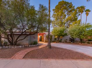 9055 E Bluefield St, Tucson, AZ 85710