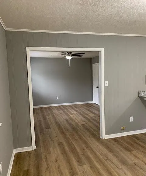 11403 Harris Dr — Photo 8