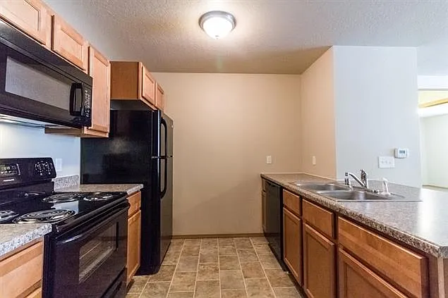 Tyson Vance Apartments — Photo 3