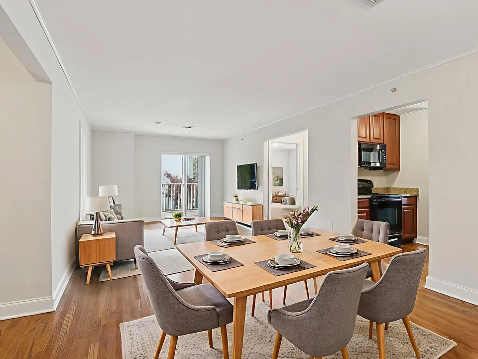 Summit Ridge Luxury Apartments