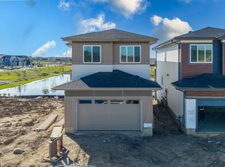 220 21st St NW, Edmonton, AB T6T1B2