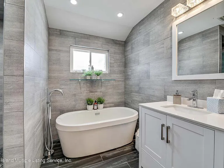 588 Main St #1 — Photo 15
