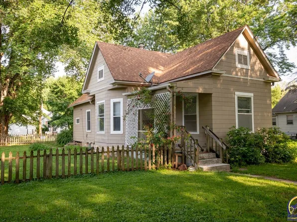 609 NE Twiss Ave, Topeka, KS 66616