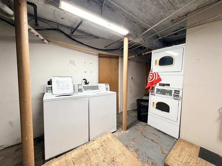 316 Summit Ave #5 — Photo 11