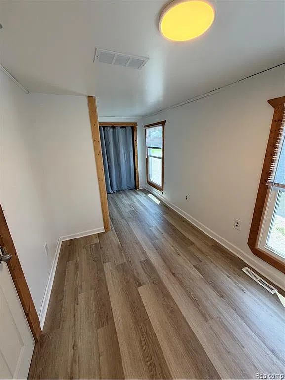 2 bed, 2.0 bath, 800 sqft, $1,745 — Photo 4