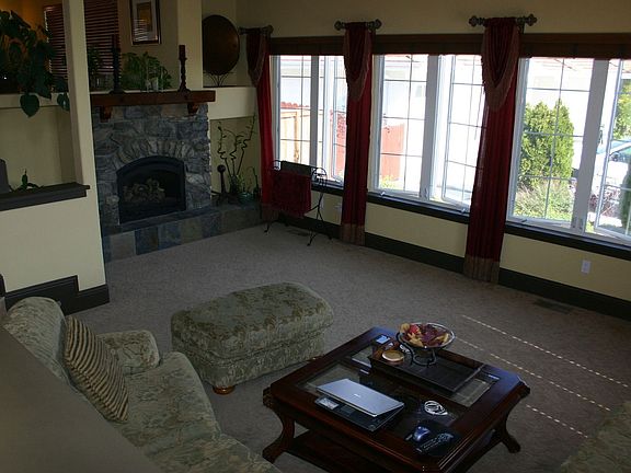 Living room with fireplace