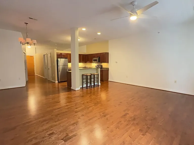 450 W Princess Anne Rd #308 — Photo 5