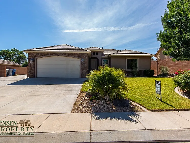 389 N 1270 W — Photo 2