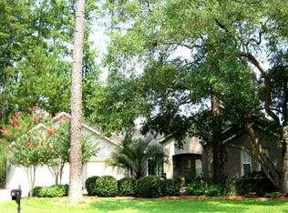 22 Wisteria Ln, Hilton Head Island, SC 29928