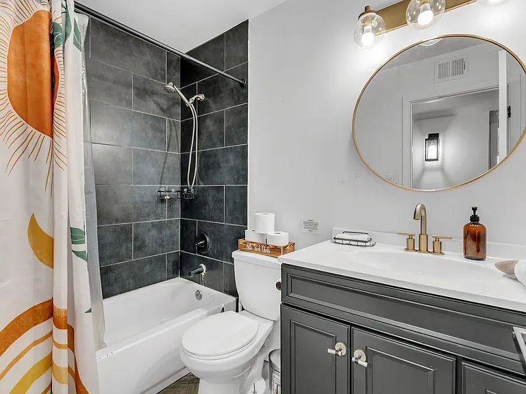 7823 E Culver St — Photo 33