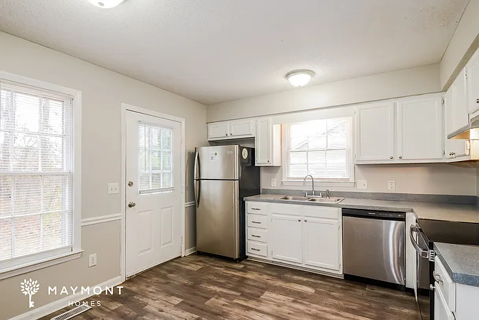 108 McNeely Rd — Photo 6