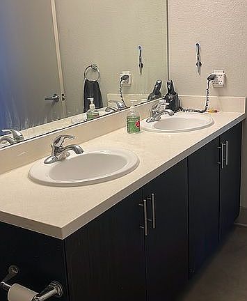 3rd image of 6345 El Cajon Blvd #1357