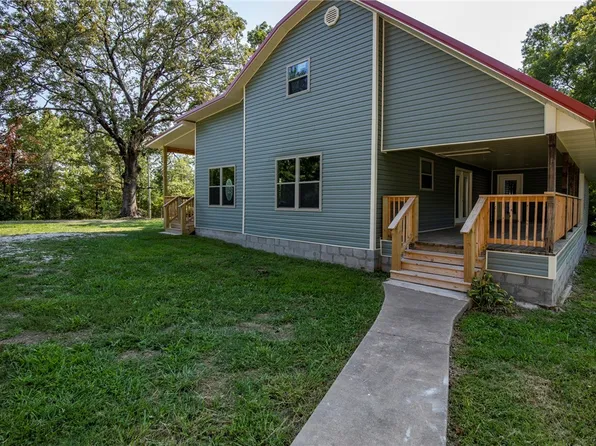 2063 Goff Ridge Rd, Pineville, MO 64856