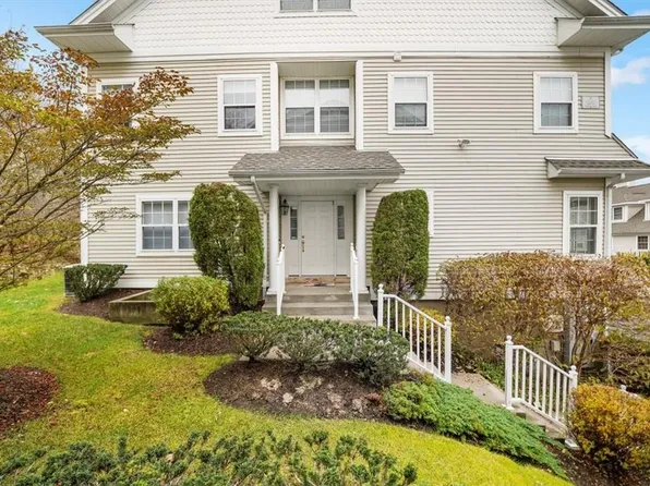 114 Crystal Hill Drive, Pomona, NY 10970
