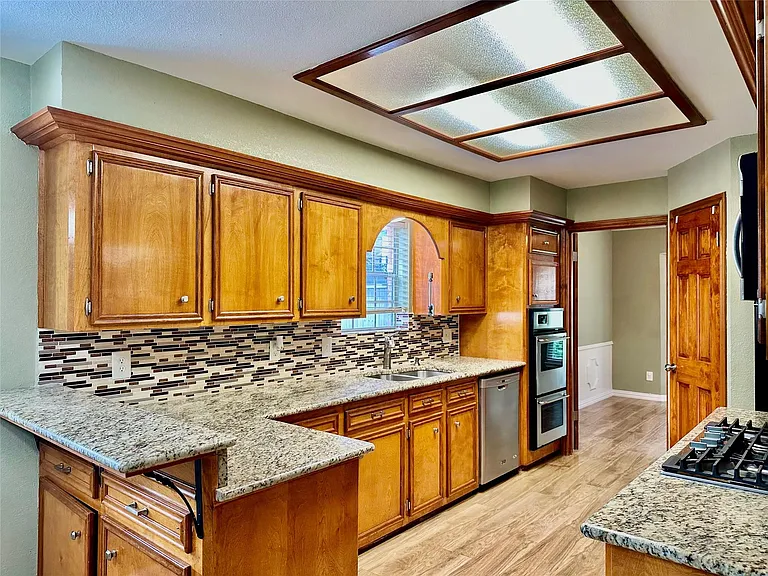19611 Enchanted Spring Dr — Photo 16