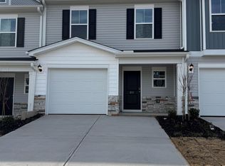 211 Stonyway Ln, Easley, SC 29640