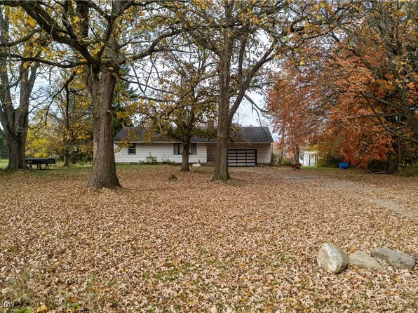 9940 Homestead Rd, Wadsworth, OH 44281