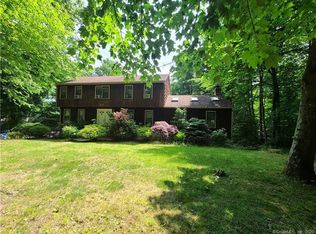 120 Knorr Rd, Monroe, CT 06468