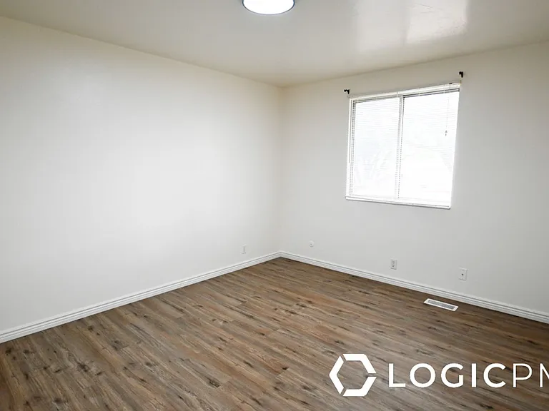 6492 S Fernbrook Dr — Photo 13