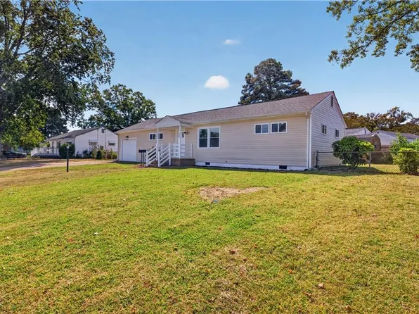 2125 Dean Dr, Norfolk, VA 23518