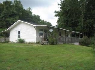 107 Blazing Fields Ln, Zirconia, NC 28790