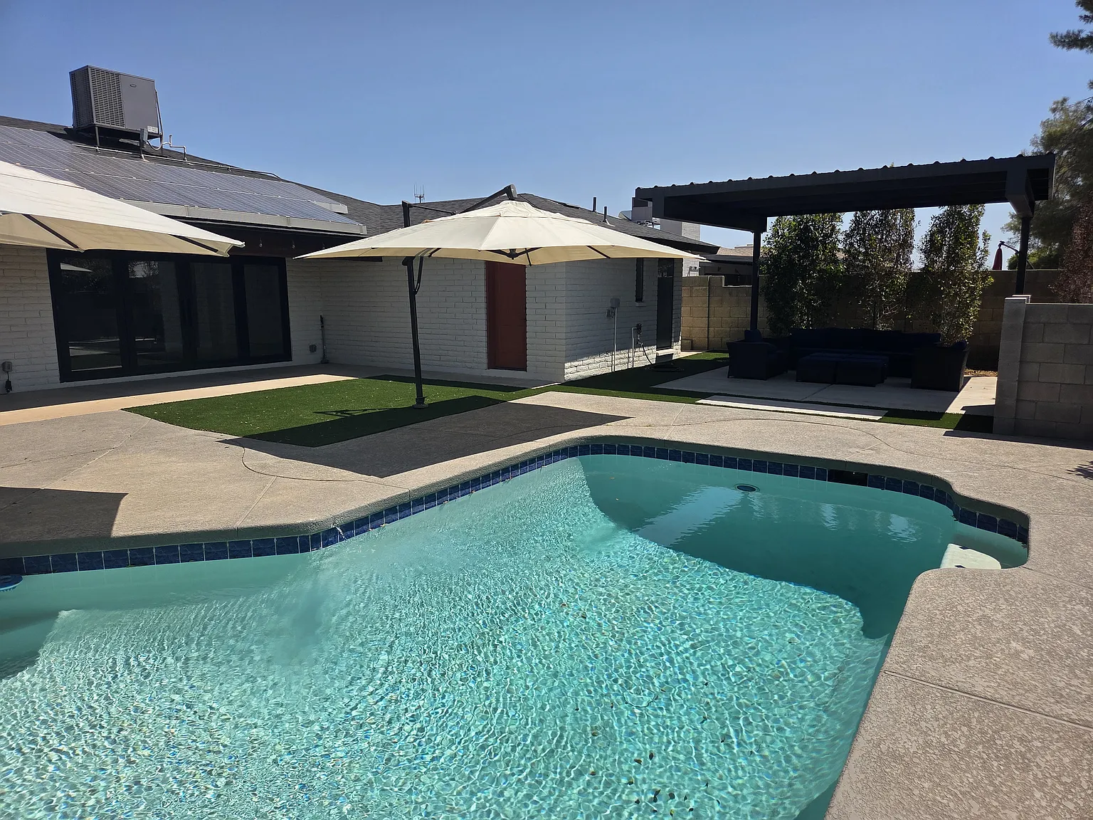 4 bed, 2174 sqft, $900 — Photo 4