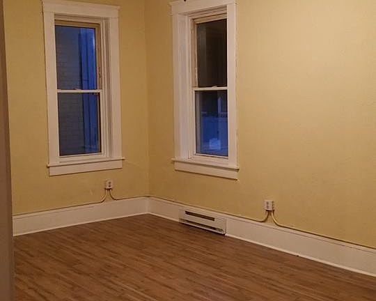 3rd image of 160 Park Ave