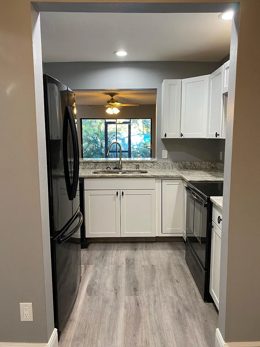 Building Photo - 1442 Highland Ridge Cir