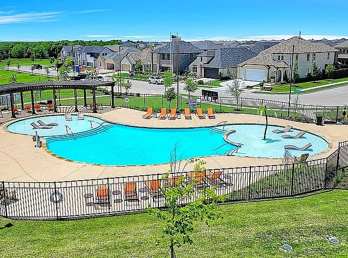 2717 Green River Rd — Photo 28