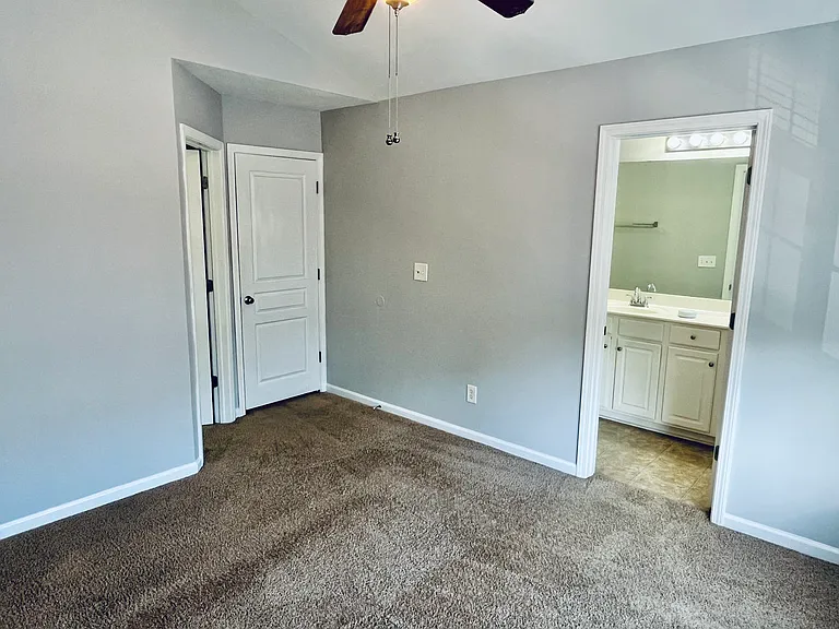 961 Copperstone Ln — Photo 17