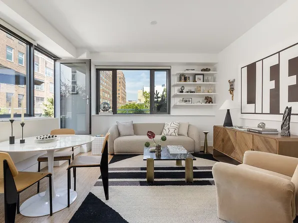 305 W 16th St APT 6E, New York, NY 10011