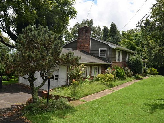 4th image of 11126 Sonja Dr