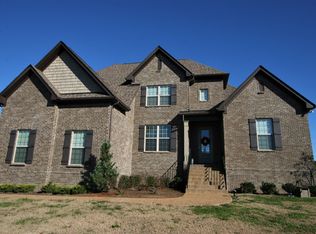 1107 Claire Ct, Gallatin, TN 37066