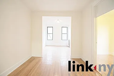 Rented by Link NY Realty