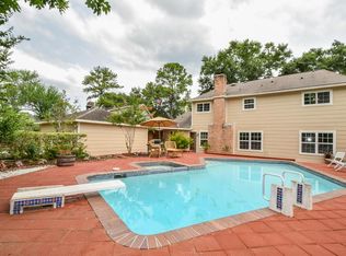10915 Tupper Lake Dr, Houston, TX 77042