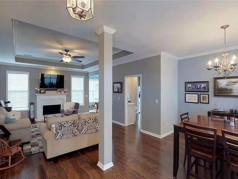 9243 Whispine Ct — Photo 5