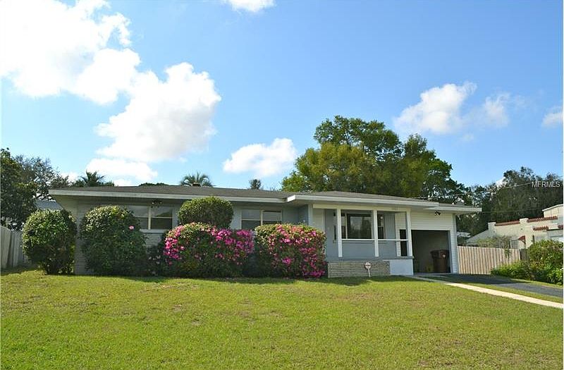 1st image of 1068 Sunset Dr