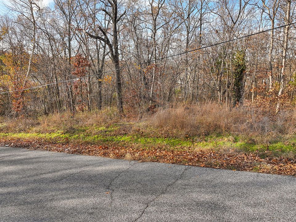 2nd image of E 318th Rd