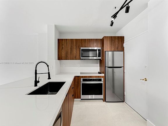 3rd image of 5601 Collins Ave APT 1112A