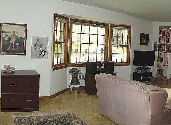 Living Room w/Fireplace