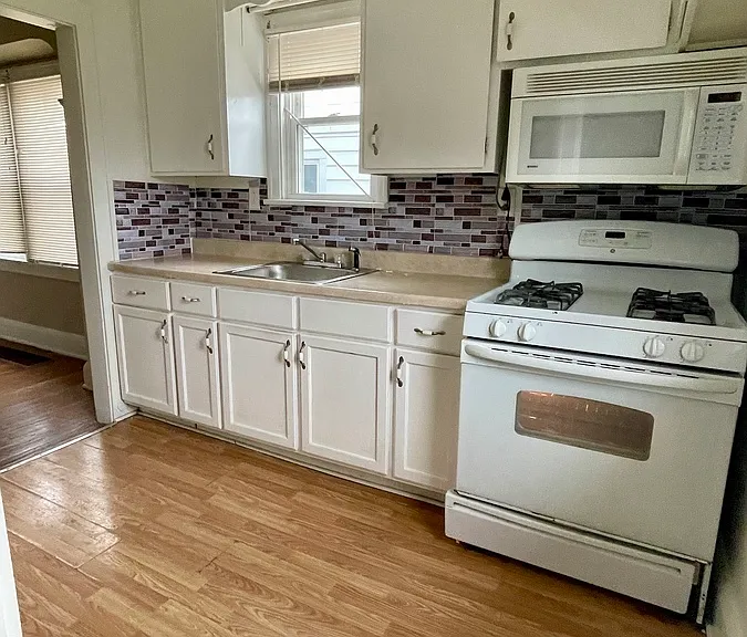 19411 Muskoka Ave — Photo 14