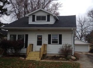 802 16th Pl, Kenosha, WI 53140