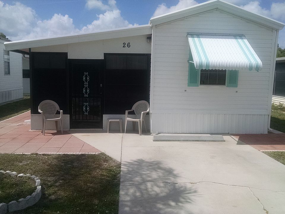 1st image of 26 La Fonda Ln