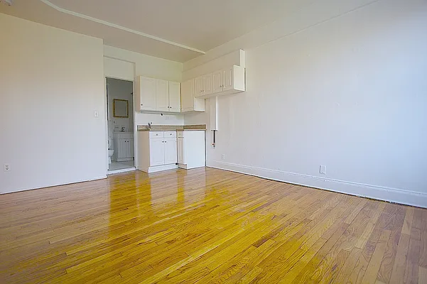 Rented by Citi-Village | media 11