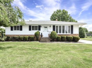 3475 W 213th St, Fairview Park, OH