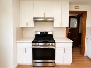 17 Oakledge St #2, Arlington, MA 02474
